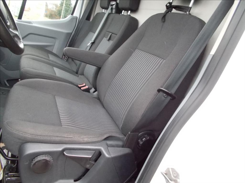 Ford Transit 2,0 TDCi L3H2 NOVÉ ROZVODY STK 1/2028 PĚKNÉ - foto 23
