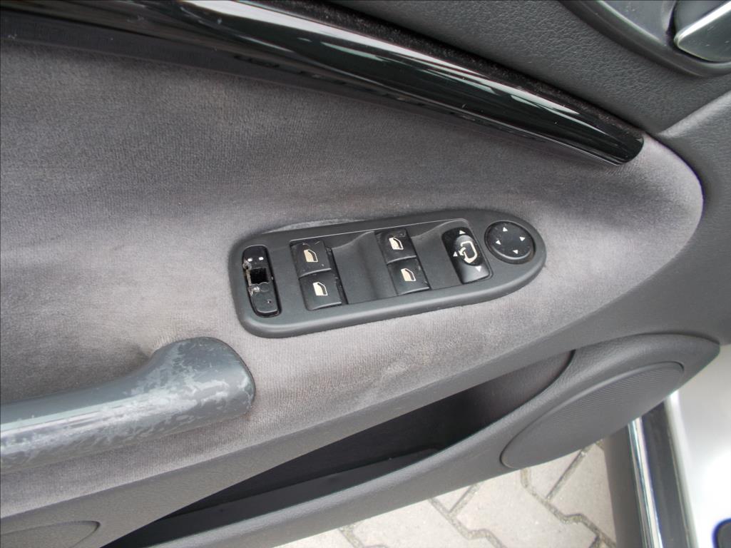 Citroën C5 2,0 HDI 16V FAP Exclusive TZ DIGIKLIMA NOVÁ SPOJKA  II - foto 31