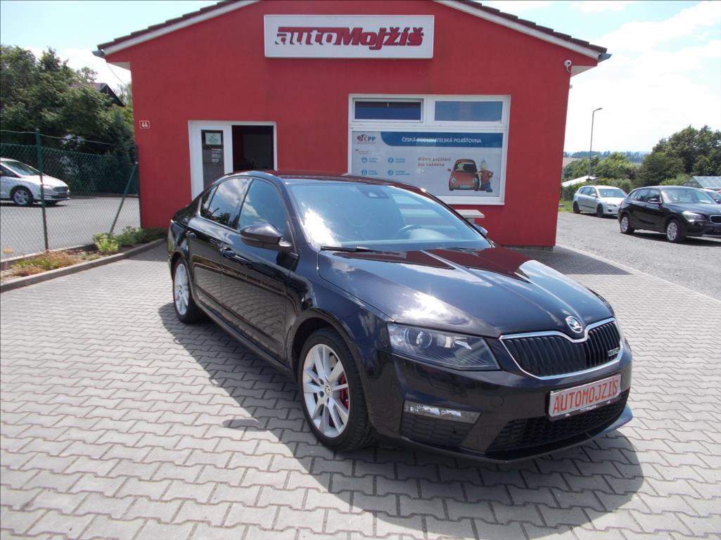 Škoda Octavia 2,0 TDI RS MANUÁL DIGIKLIMA XENONY PĚKNÉ  III