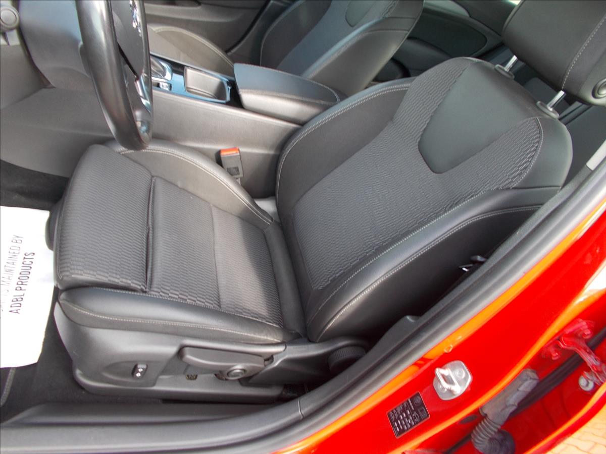 Opel Insignia 2,0 CDTi AT 125kW Dynamic Sport - foto 19