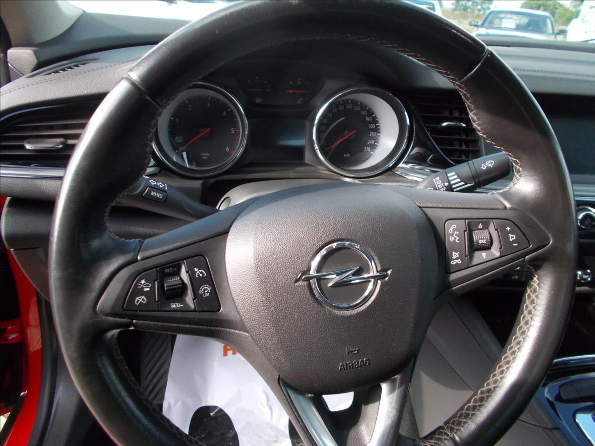 Opel Insignia 2,0 CDTi AT 125kW Dynamic Sport - foto 23