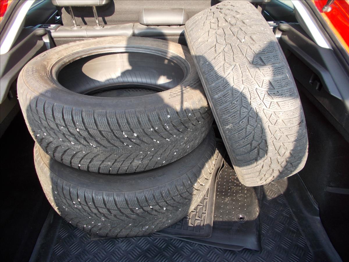 Opel Insignia 2,0 CDTi AT 125kW Dynamic Sport - foto 36