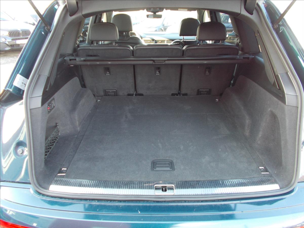 Audi Q7 3,0 TDI S-LINE ČR quattro tiptronic AUTORIZOVANÝ SERVI - foto 14