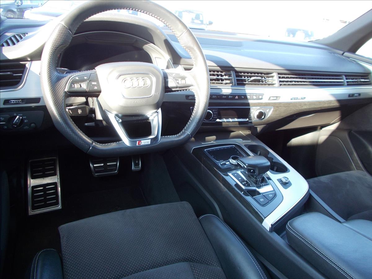 Audi Q7 3,0 TDI S-LINE ČR quattro tiptronic AUTORIZOVANÝ SERVI - foto 21