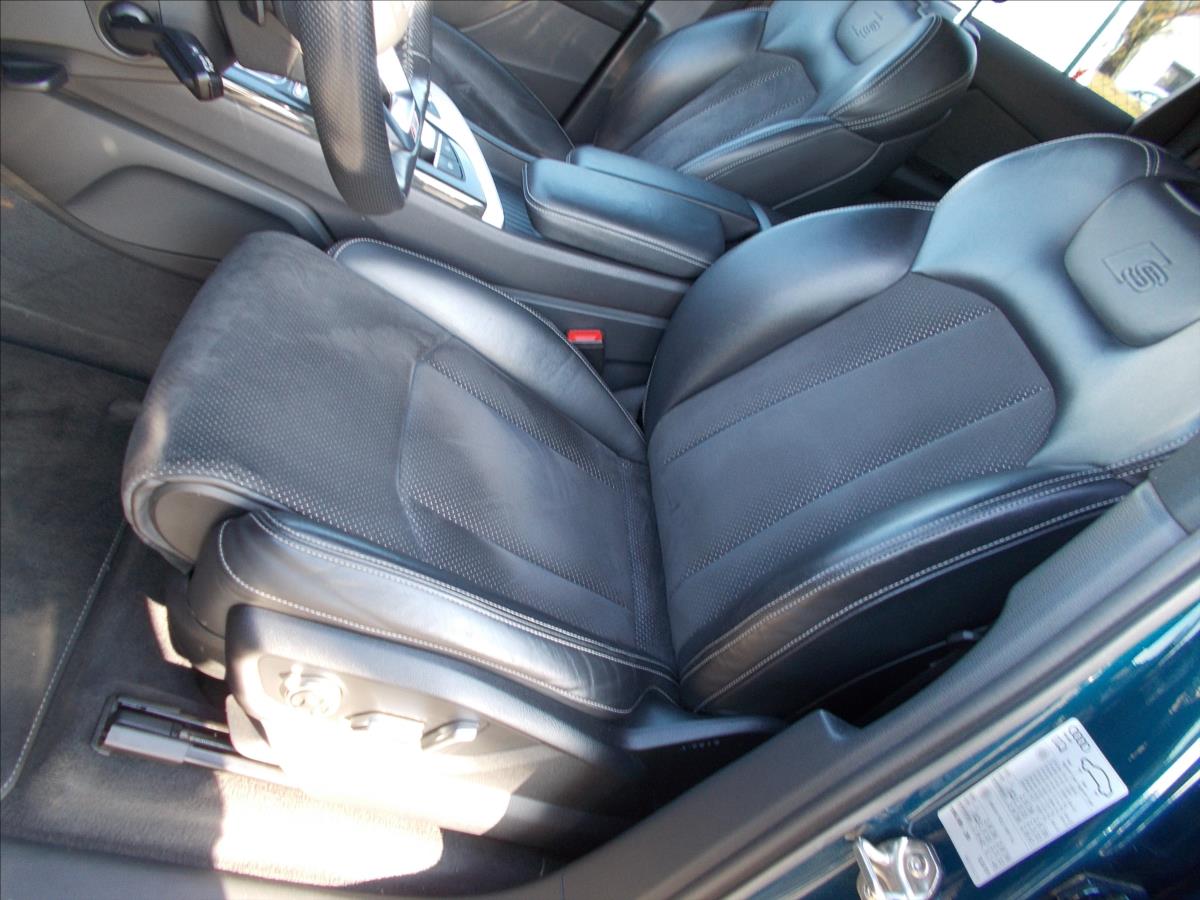 Audi Q7 3,0 TDI S-LINE ČR quattro tiptronic AUTORIZOVANÝ SERVI - foto 23