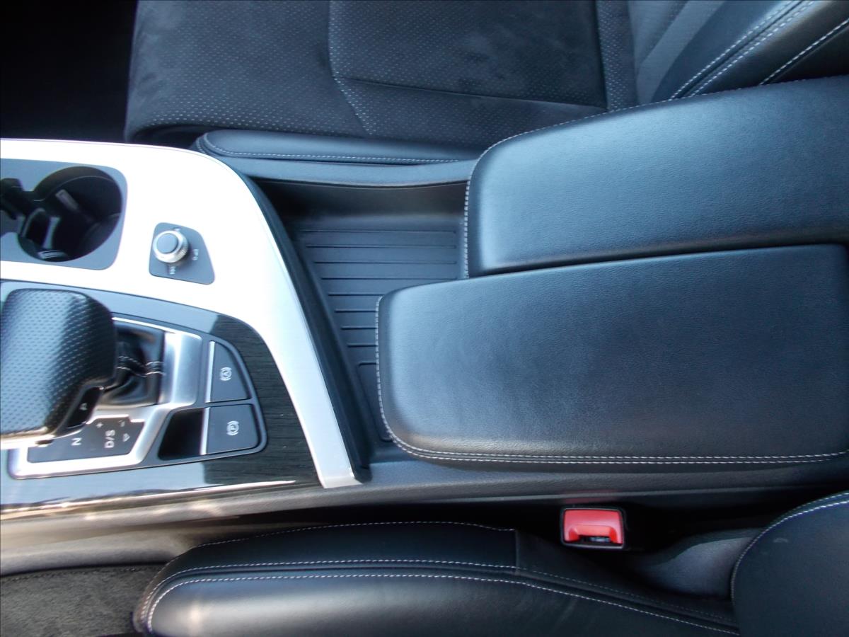 Audi Q7 3,0 TDI S-LINE ČR quattro tiptronic AUTORIZOVANÝ SERVI - foto 27