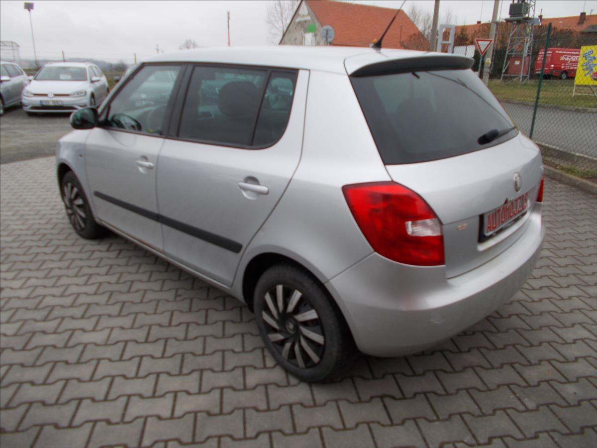 Škoda Fabia 1,2 12V HTP 51kW AMB ČR NOVÁ STK  II - foto 12