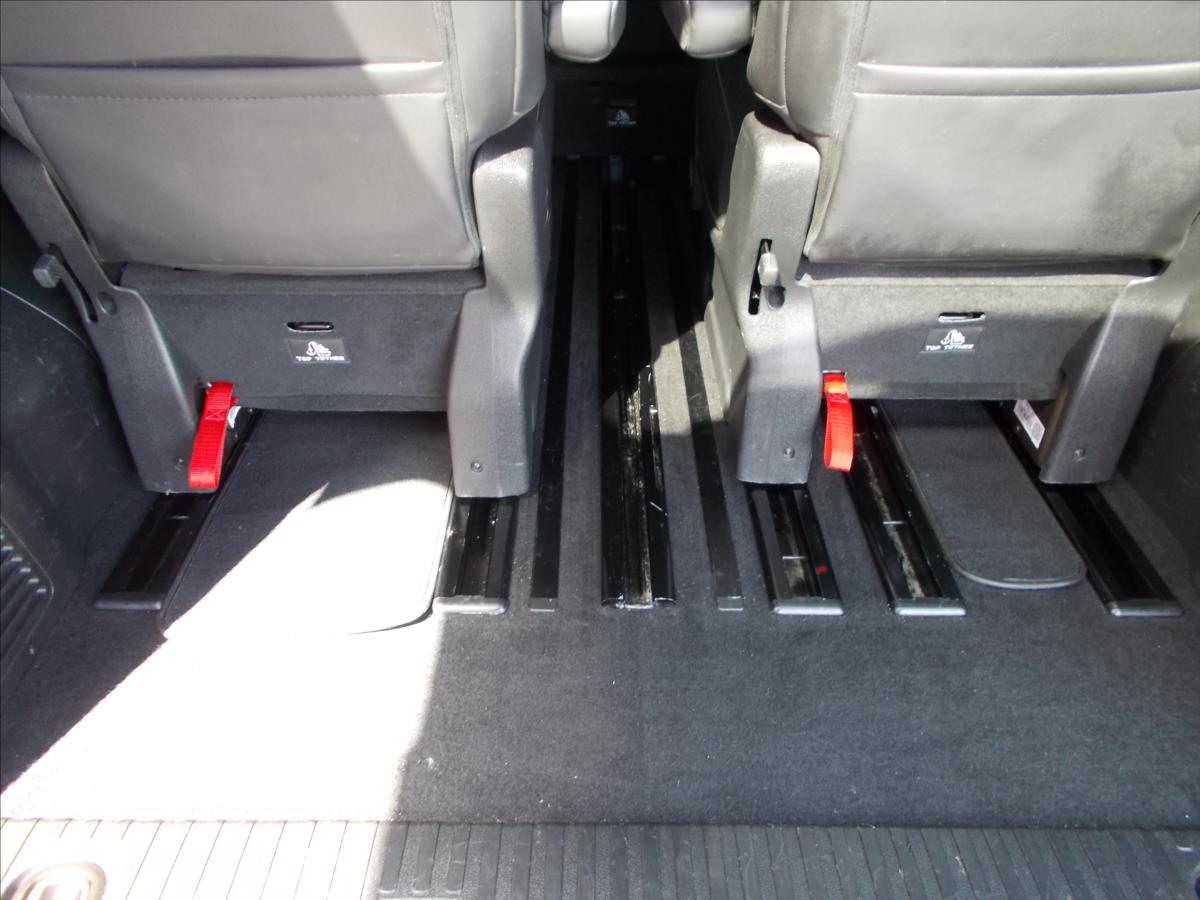 Peugeot Traveller 2,0 BlueHDi AT DPH L2 BUSSINES VIP - foto 16