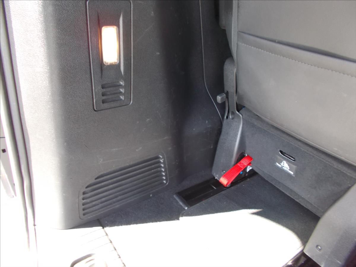 Peugeot Traveller 2,0 BlueHDi AT DPH L2 BUSSINES VIP - foto 17