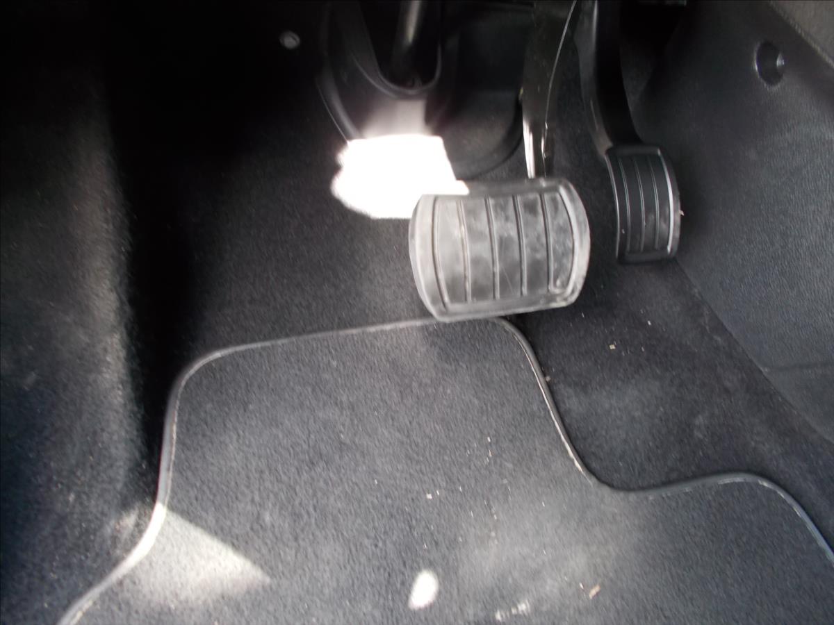 Peugeot Traveller 2,0 BlueHDi AT DPH L2 BUSSINES VIP - foto 33