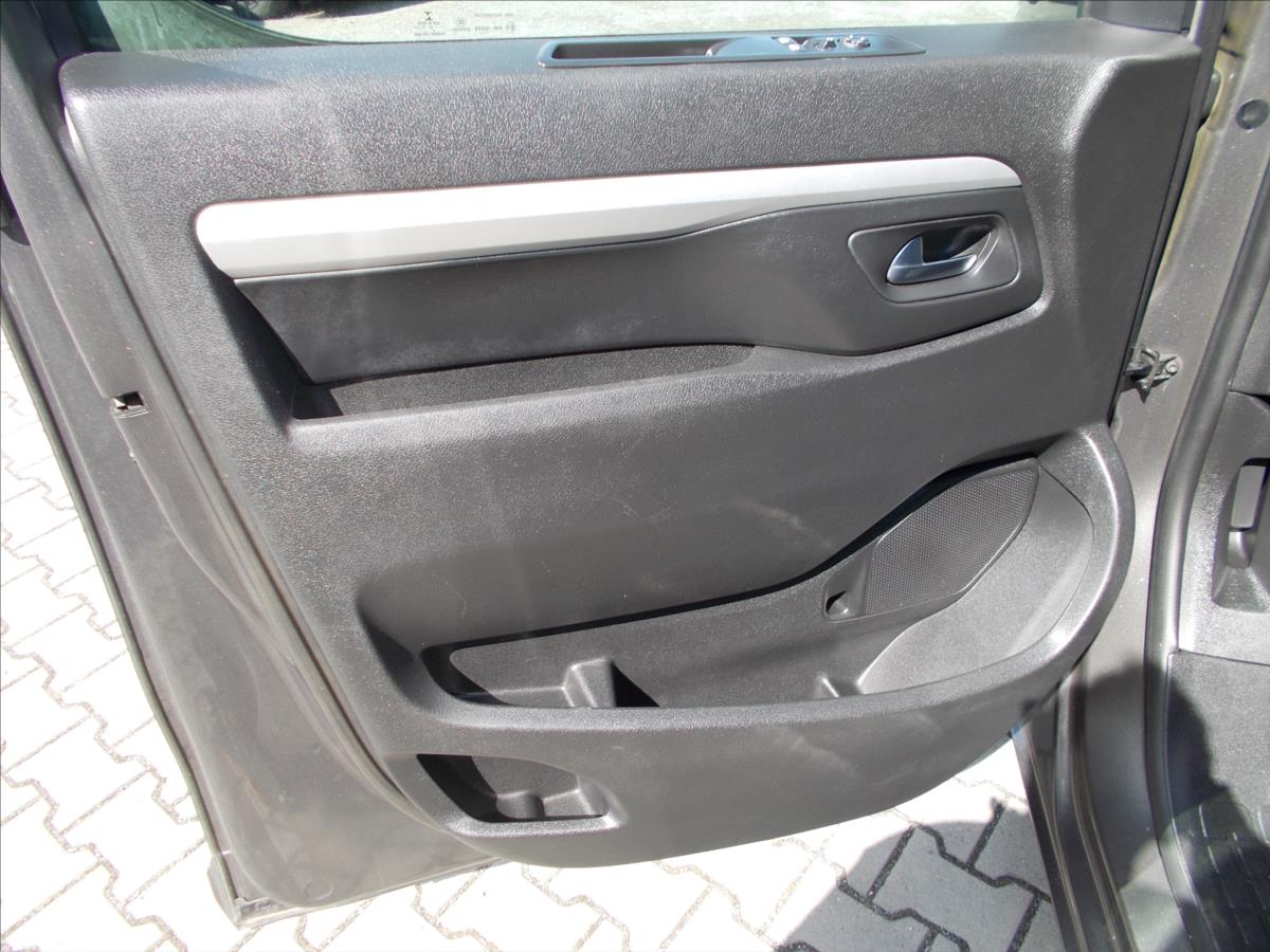 Peugeot Traveller 2,0 BlueHDi AT DPH L2 BUSSINES VIP - foto 34