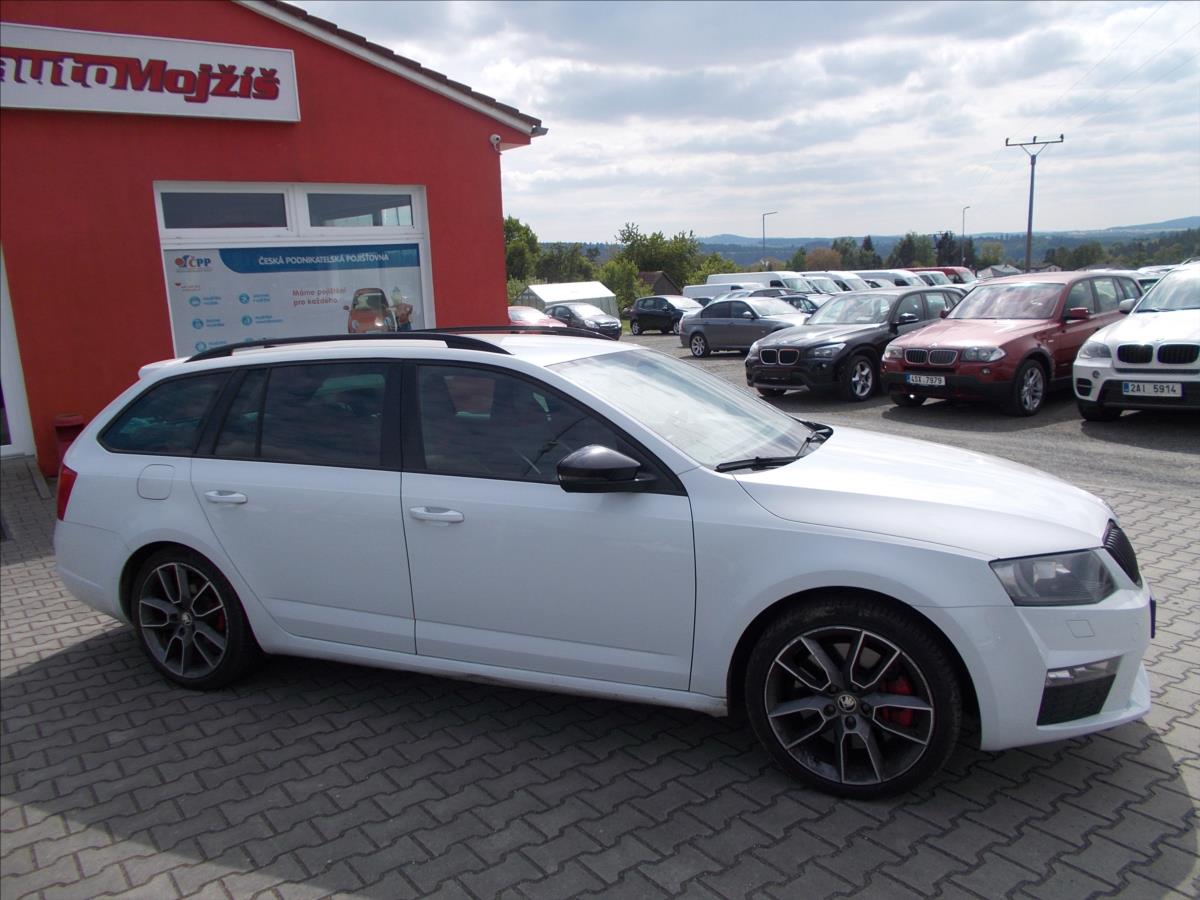 Škoda Octavia 2,0 TDI RS DSG ČR 1.MAJITEL PĚKNÉ  III - foto 6