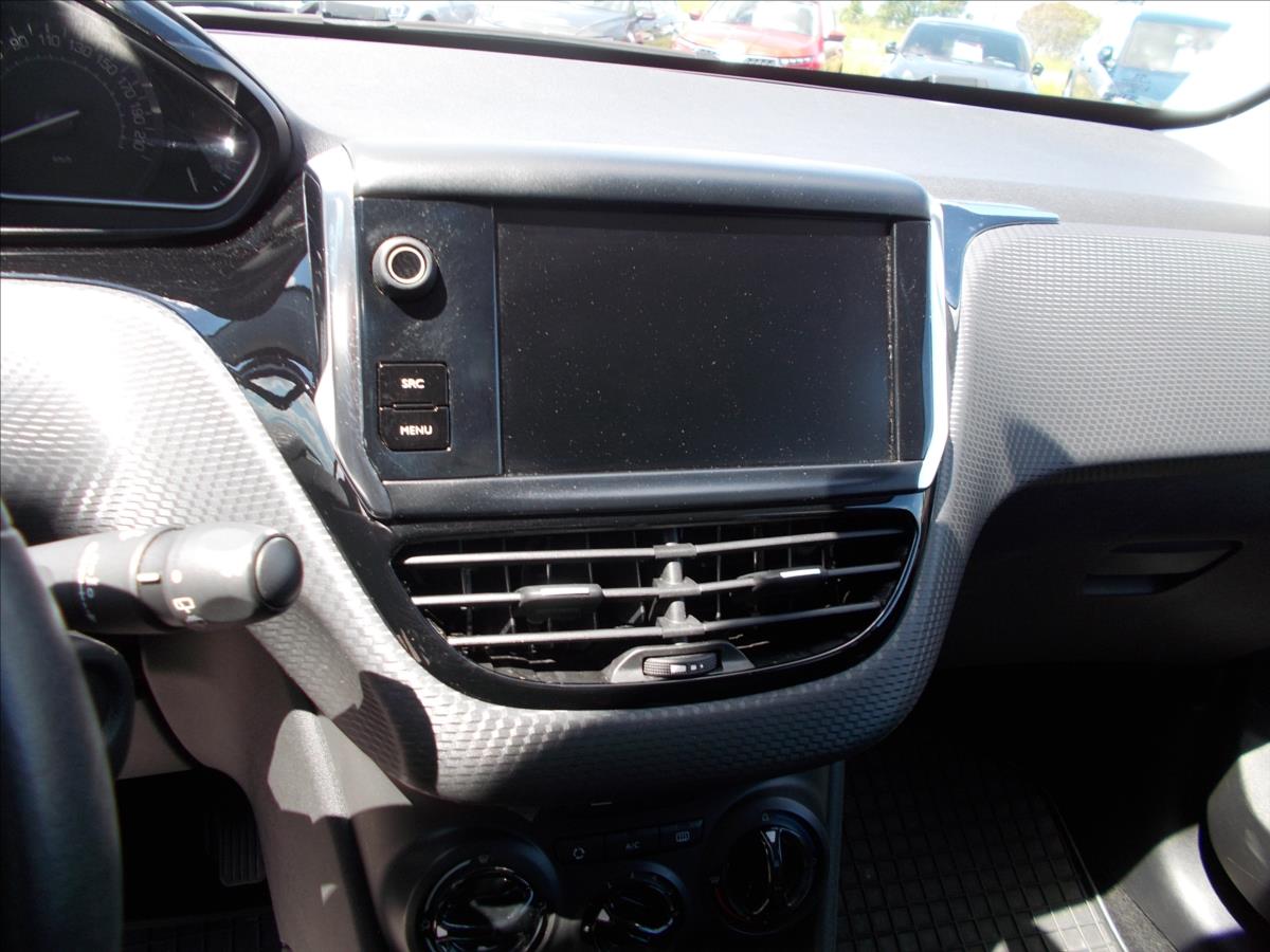 Peugeot 208 1,2 Pure Tech 60 kW NOVÉ ROZVODY 123100 KM - foto 21