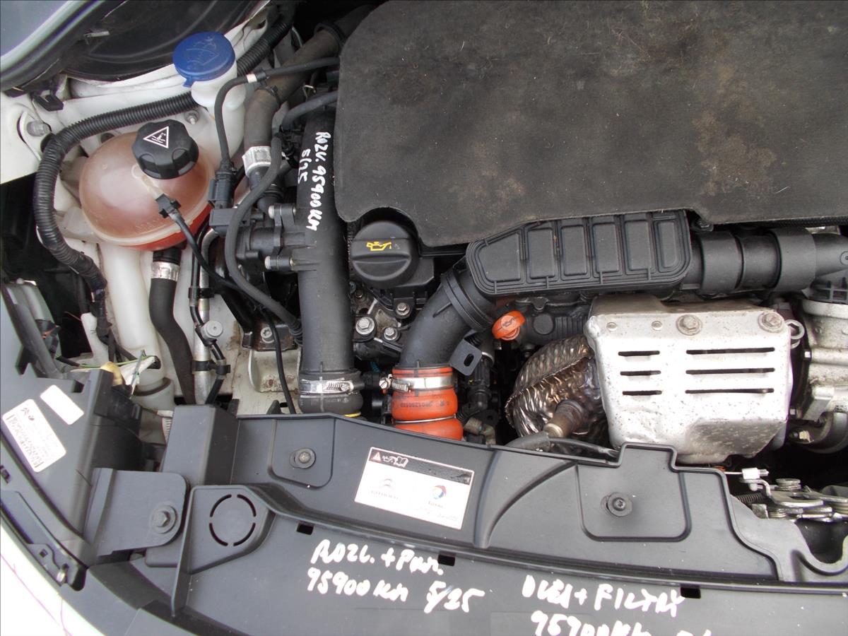 Citroën C3 1,2 PT AUTOMAT ČR NOVÉ ROZVODY+OLEJOVÝ SERVIS - foto 28