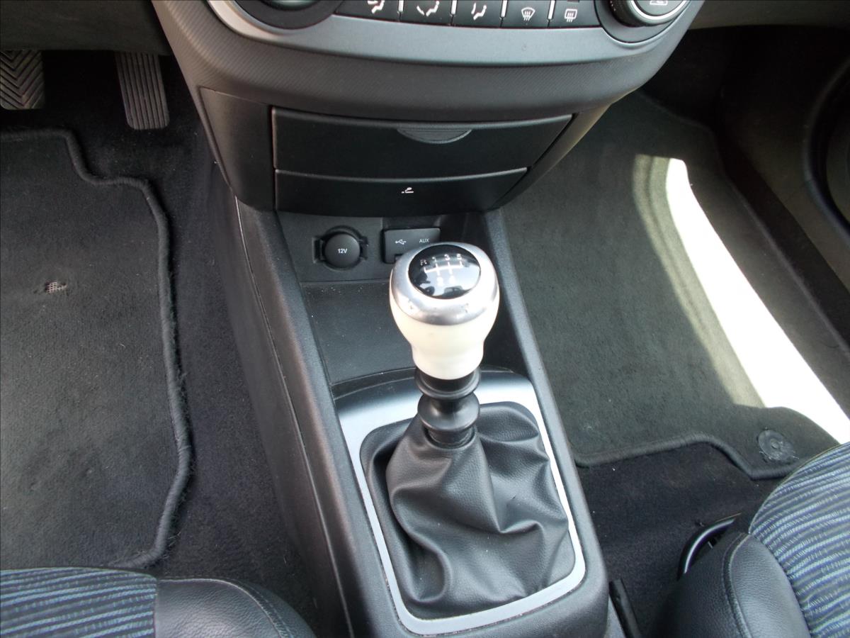 Kia Ceed 1,6 CRDi DIGIKLIMA OK NOVÁ STK - foto 21