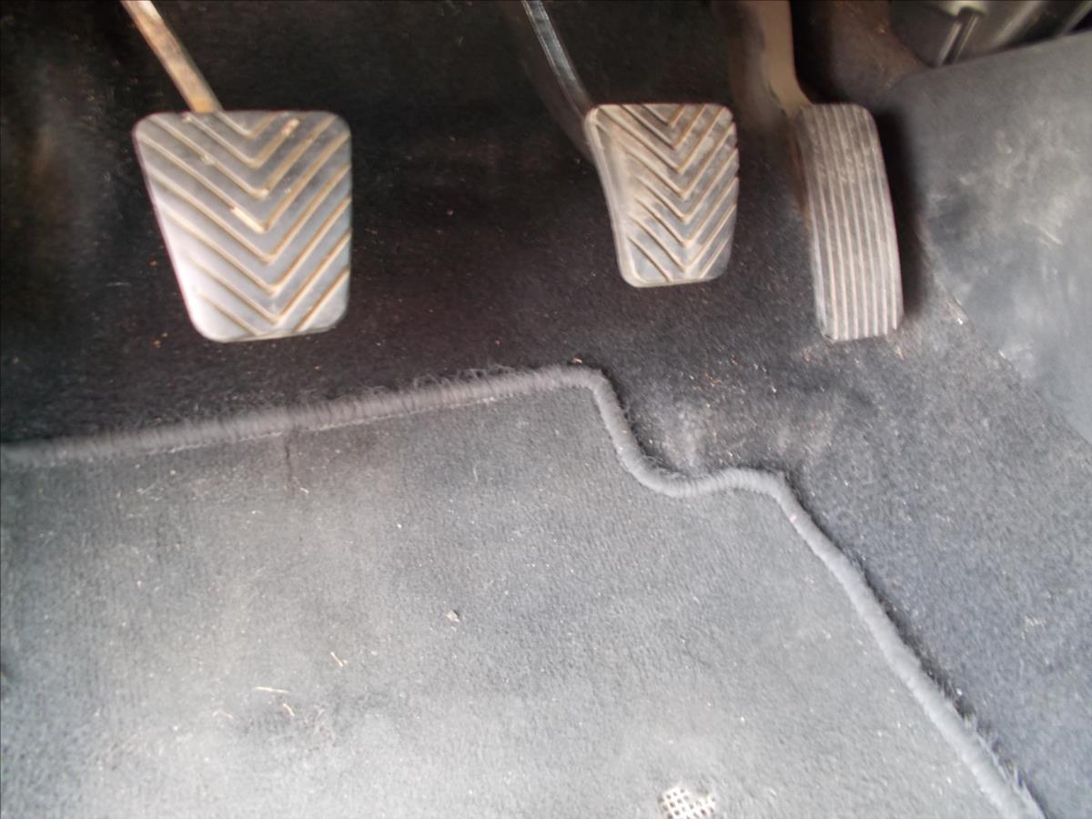 Kia Ceed 1,6 CRDi DIGIKLIMA OK NOVÁ STK - foto 25