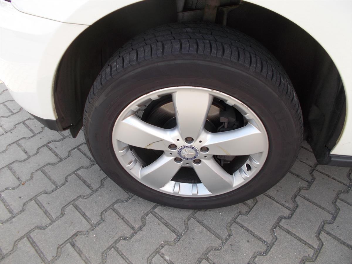 Mercedes-Benz Třídy M 3,5 V6 DPH KLIMA OK NOVÁ STK PĚKNÉ - foto 5