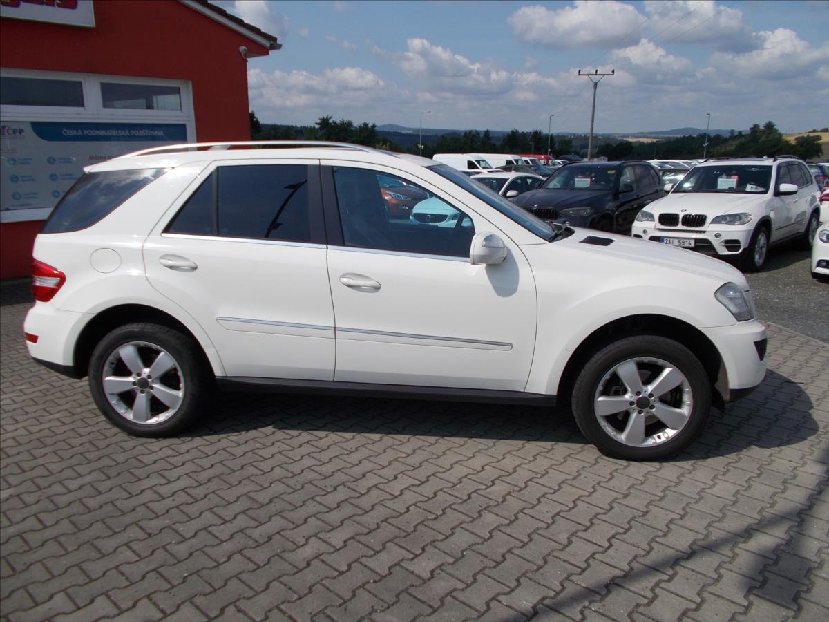 Mercedes-Benz Třídy M 3,5 V6 DPH KLIMA OK NOVÁ STK PĚKNÉ - foto 8