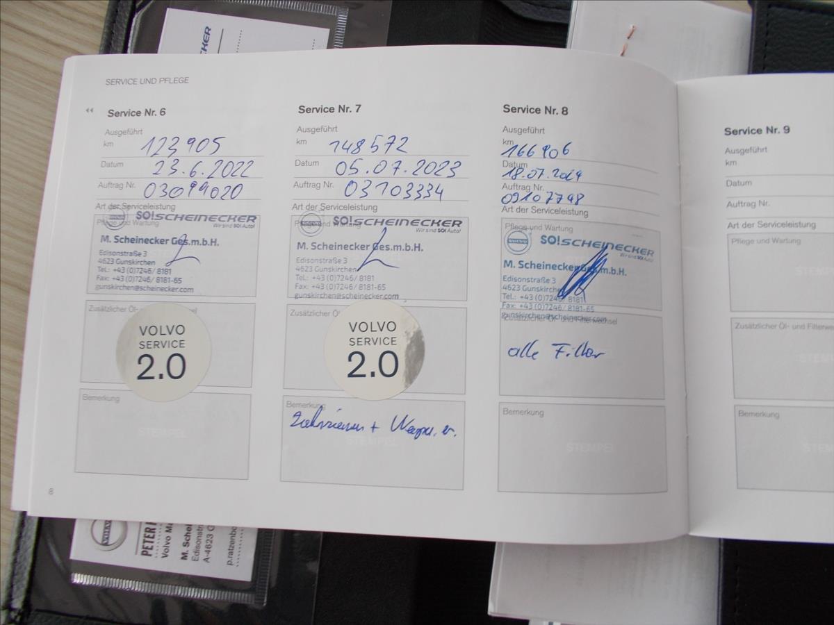 Volvo XC60 2,0 D D3 SUMMUM AT TZ KRÁSNÉ - foto 33