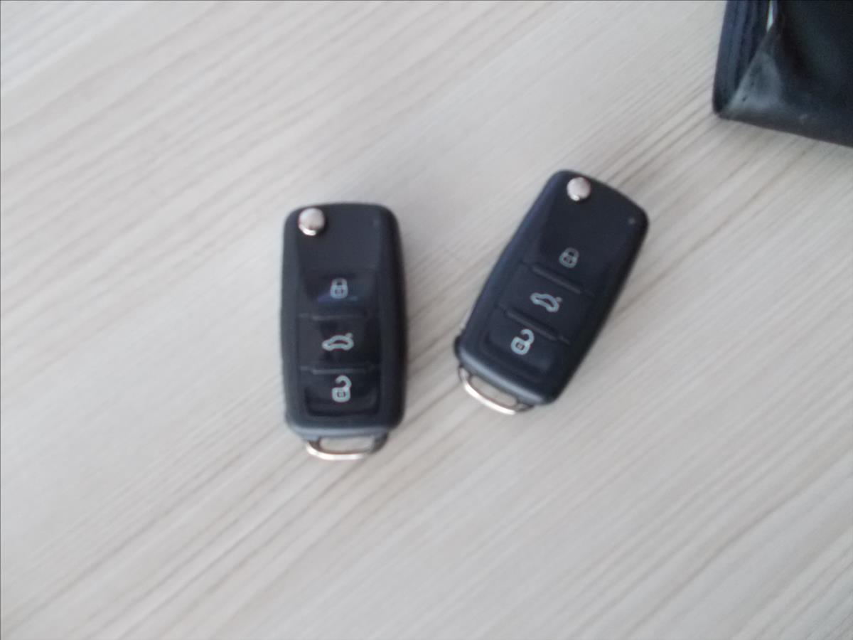 Škoda Fabia 1,2 TSI MONTE CARLO ČR KLIMA NOVÉ ROZVODY  II - foto 30