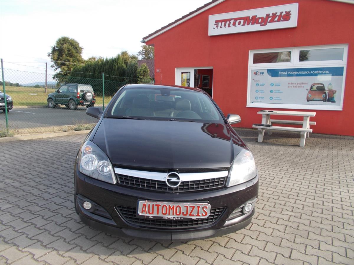 Opel Astra 1,6 GTC TURBO 132 kW NOVÁ STK  H - foto 2