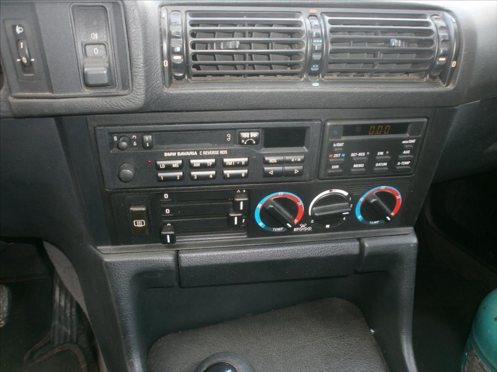 BMW Řada 5 2,5 TDS TZ ULOŽENO od roku 2012 - foto 21