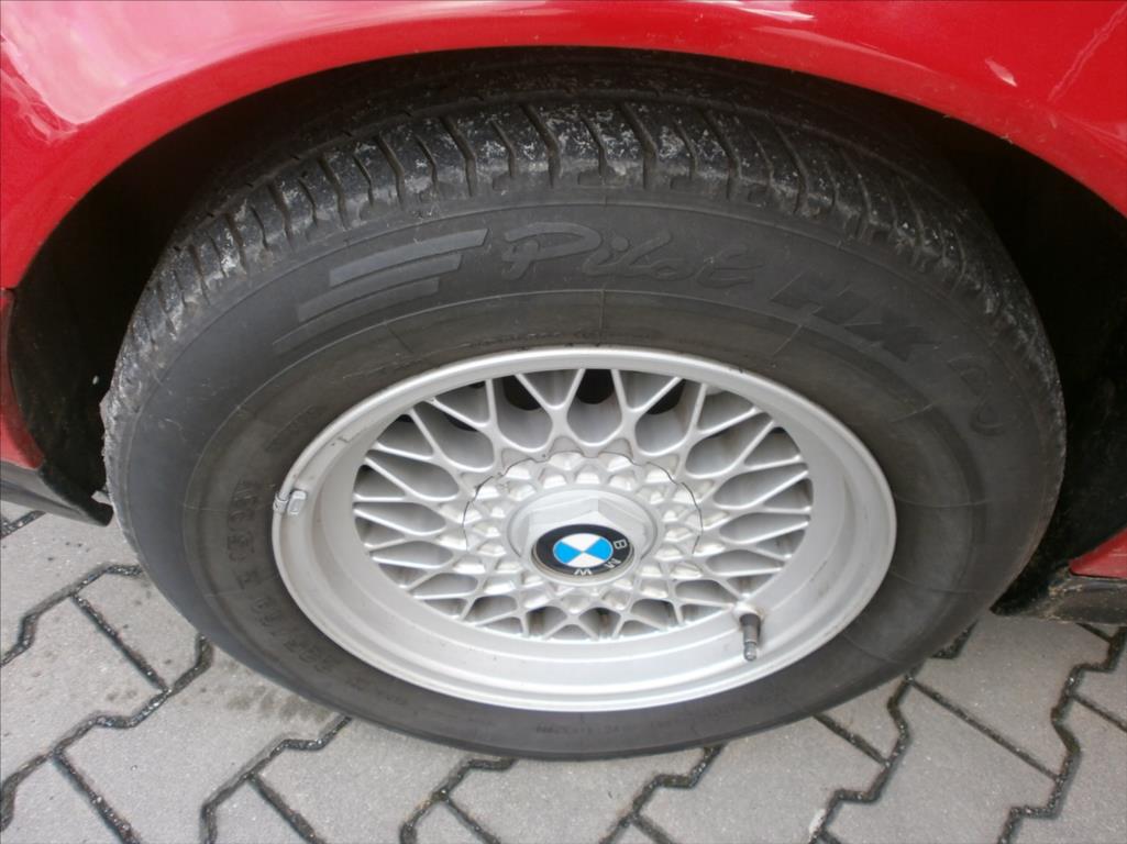 BMW Řada 5 2,5 TDS TZ ULOŽENO od roku 2012 - foto 6