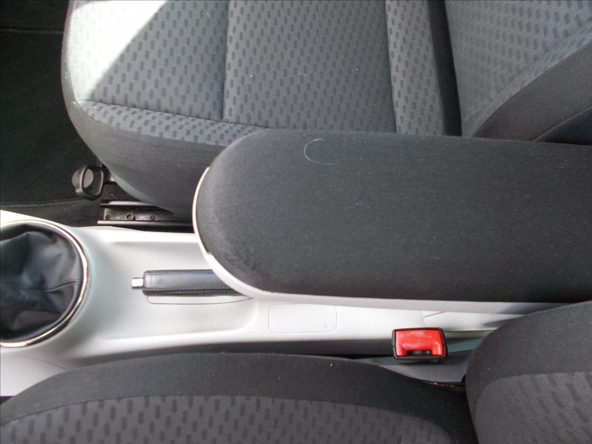 Škoda Roomster 1,6 TDI SCOUT DIGIKLIMA NOVÉ ROZVODY - foto 21