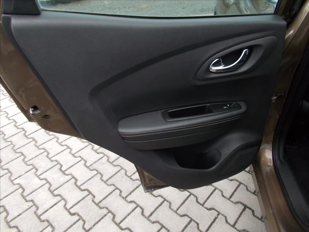 Renault Kadjar 1,6 DCi 4x4 1.MAJITEL DPH DIGIKLIMA - foto 18