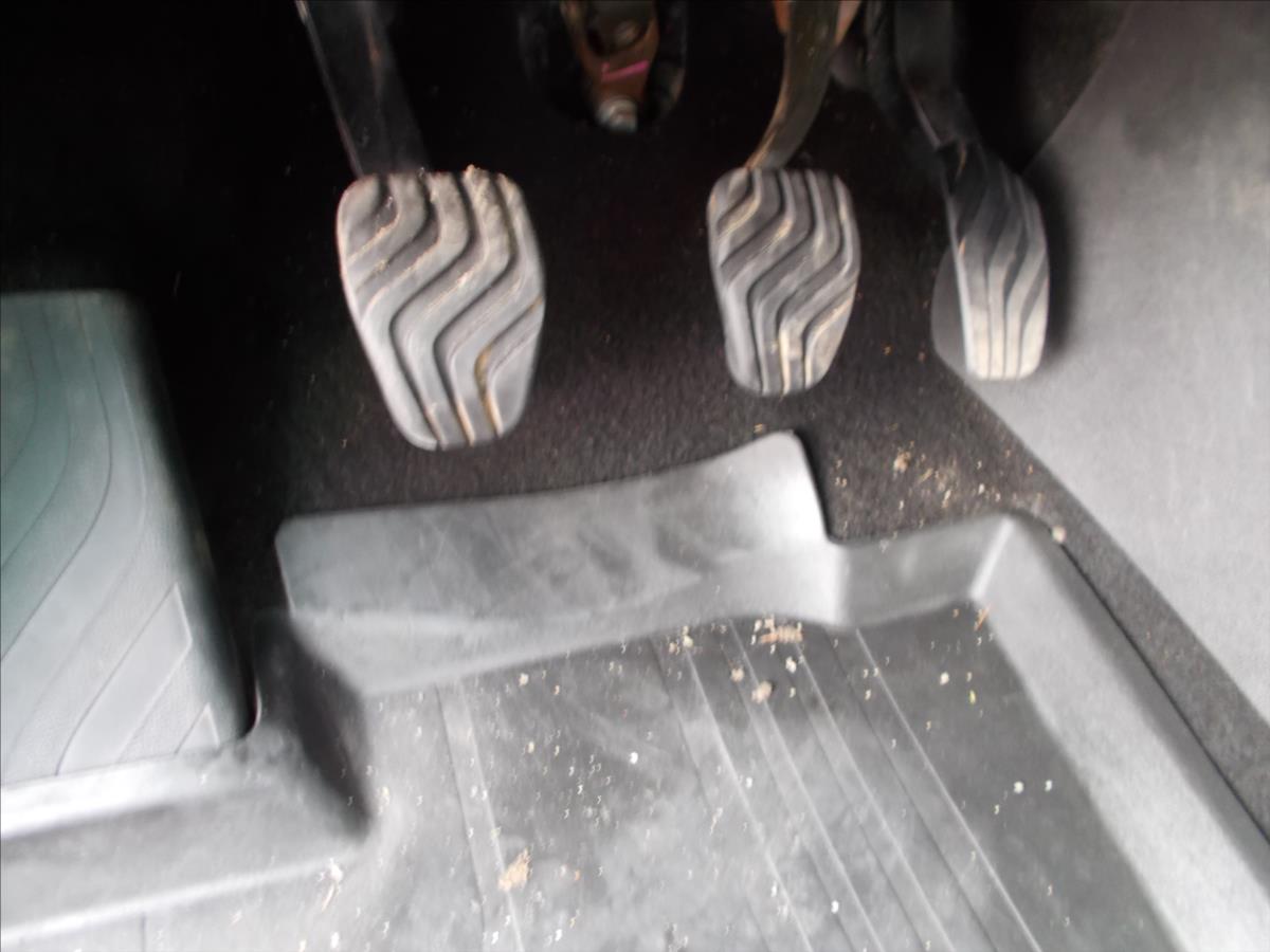 Renault Kadjar 1,6 DCi 4x4 1.MAJITEL DPH DIGIKLIMA - foto 27