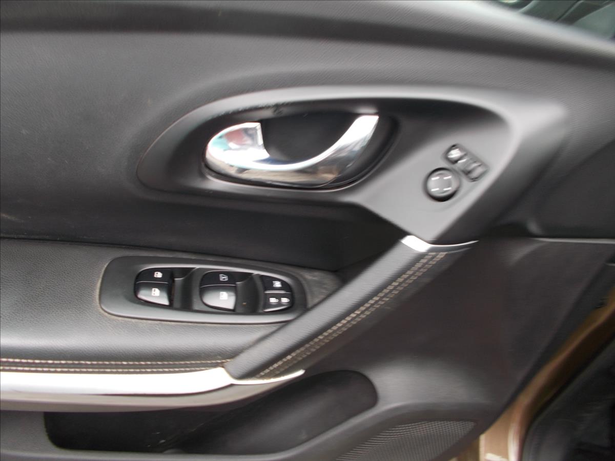 Renault Kadjar 1,6 DCi 4x4 1.MAJITEL DPH DIGIKLIMA - foto 29