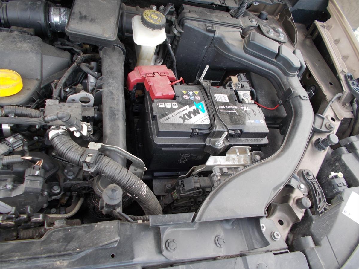 Renault Kadjar 1,6 DCi 4x4 1.MAJITEL DPH DIGIKLIMA - foto 31