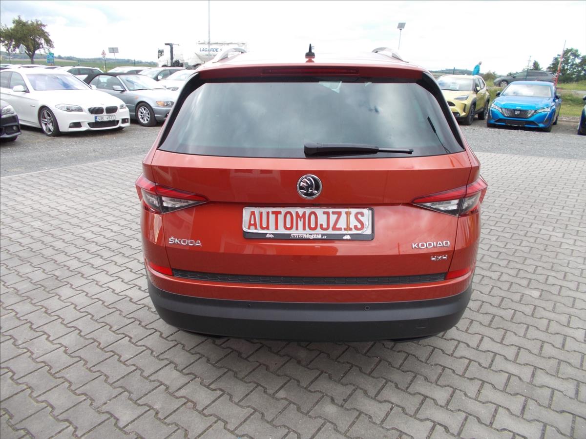 Škoda Kodiaq 2,0 TDI ČR 1.MAJITEL 7 MÍST DPH 140 KW - foto 10