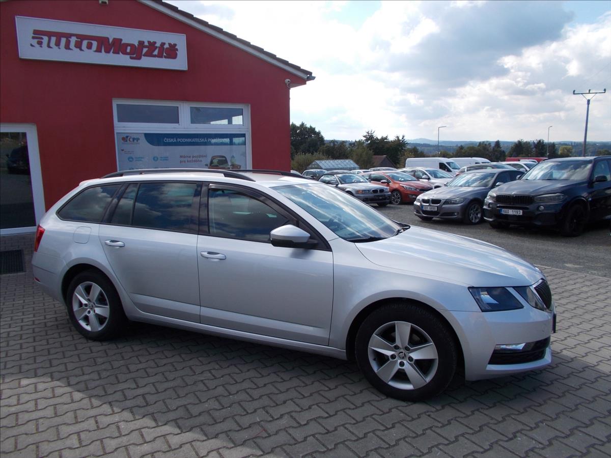 Škoda Octavia 1,6 TDI ČR 1.MAJITEL DIGIKLIMA NOVÁ STK  III - foto 7