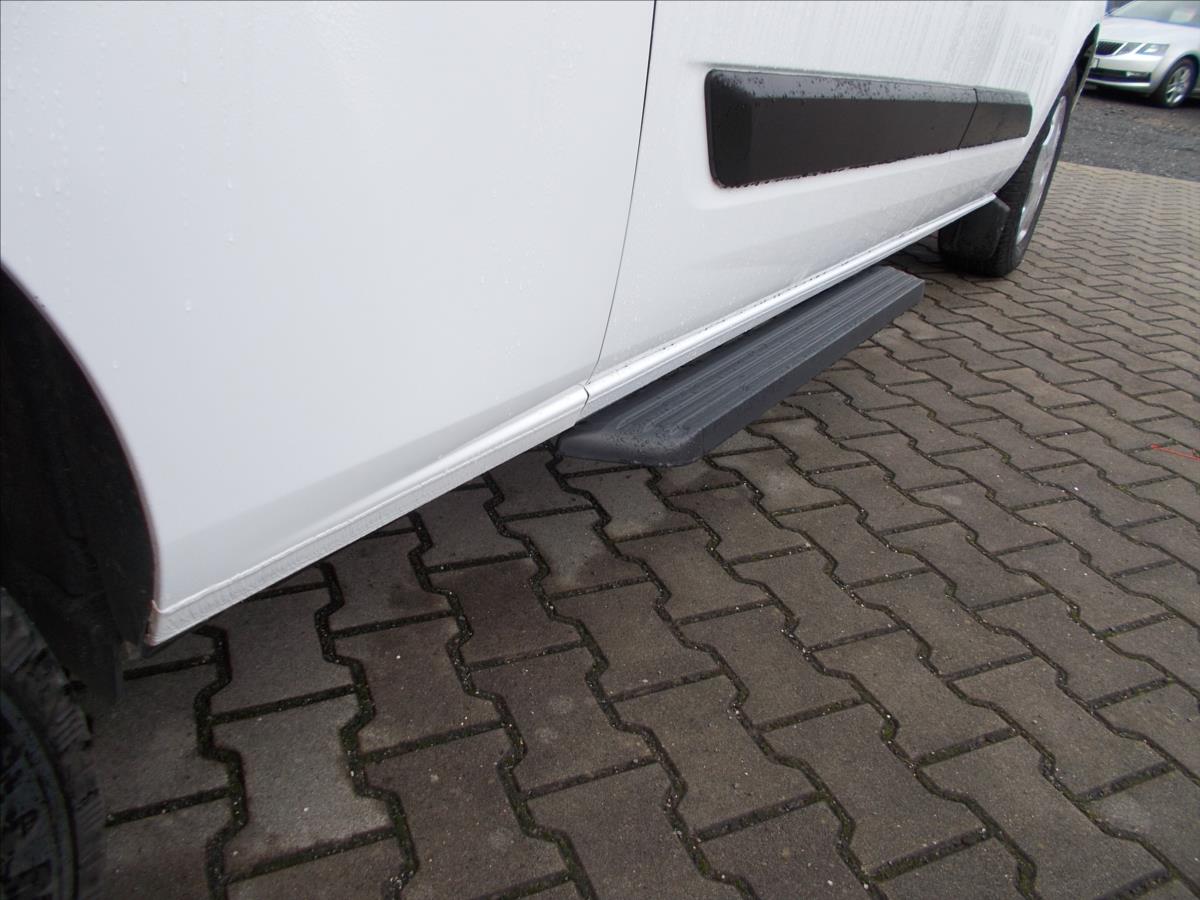 Ford Transit Custom 2,0 TDCI Blue HYBRID DPH L2 9 MÍST 128177 KM - foto 11