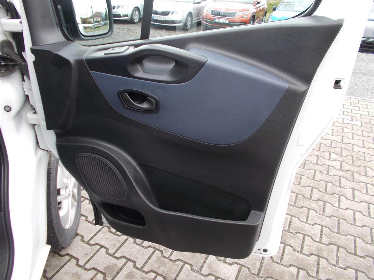Opel Vivaro 1,6 DCi DPH L2H1 SERVISNÍ HISTORIE TZ - foto 20