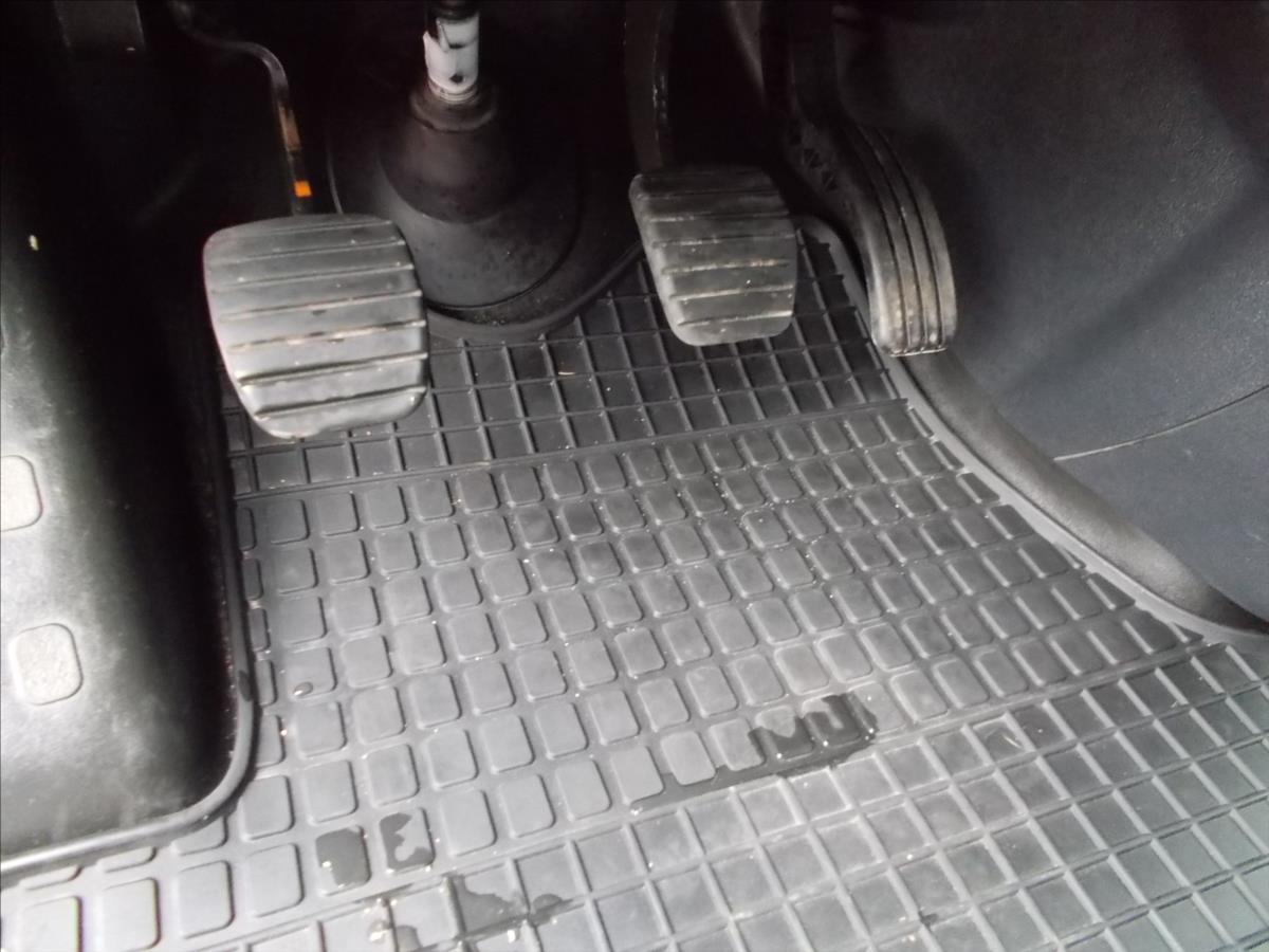 Opel Vivaro 1,6 DCi DPH L2H1 SERVISNÍ HISTORIE TZ - foto 27