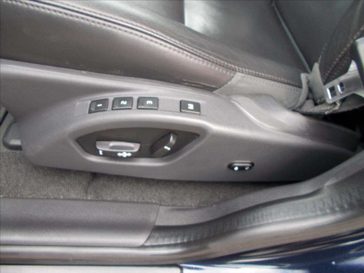 Volvo XC60 2,0 D3 DIGIKLIMA NOVÉ ROZVODY PĚKNÉ - foto 20