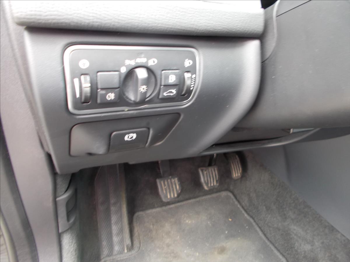 Volvo XC60 2,0 D3 DIGIKLIMA NOVÉ ROZVODY PĚKNÉ - foto 23