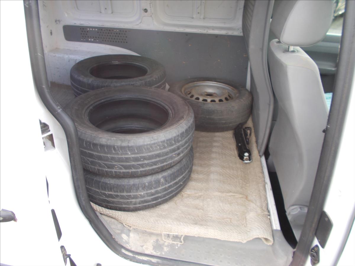 Volkswagen Caddy 2,0 TDI 51 kW KLIMA NOVÁ STK - foto 12