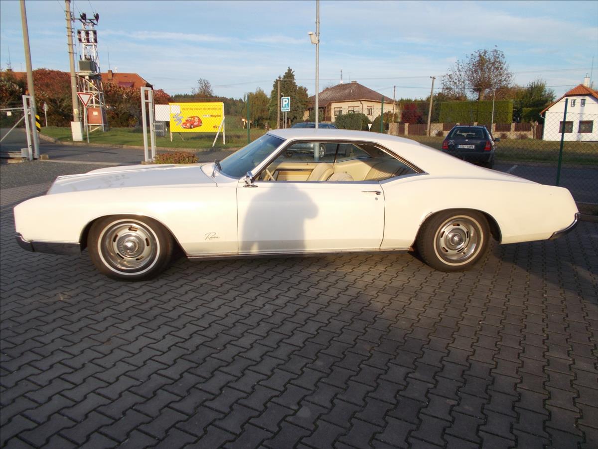 Buick Riviera 7,0 AUT ORIGINÁL STAV !!!!! - foto 6