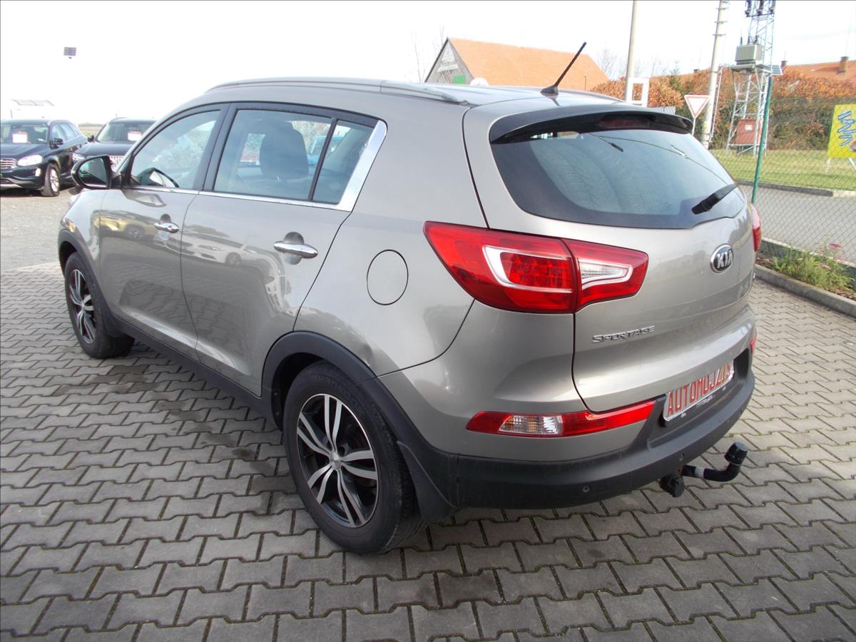 Kia Sportage 1,7 CRDi ČR DIGIKLIMA TZ - foto 11
