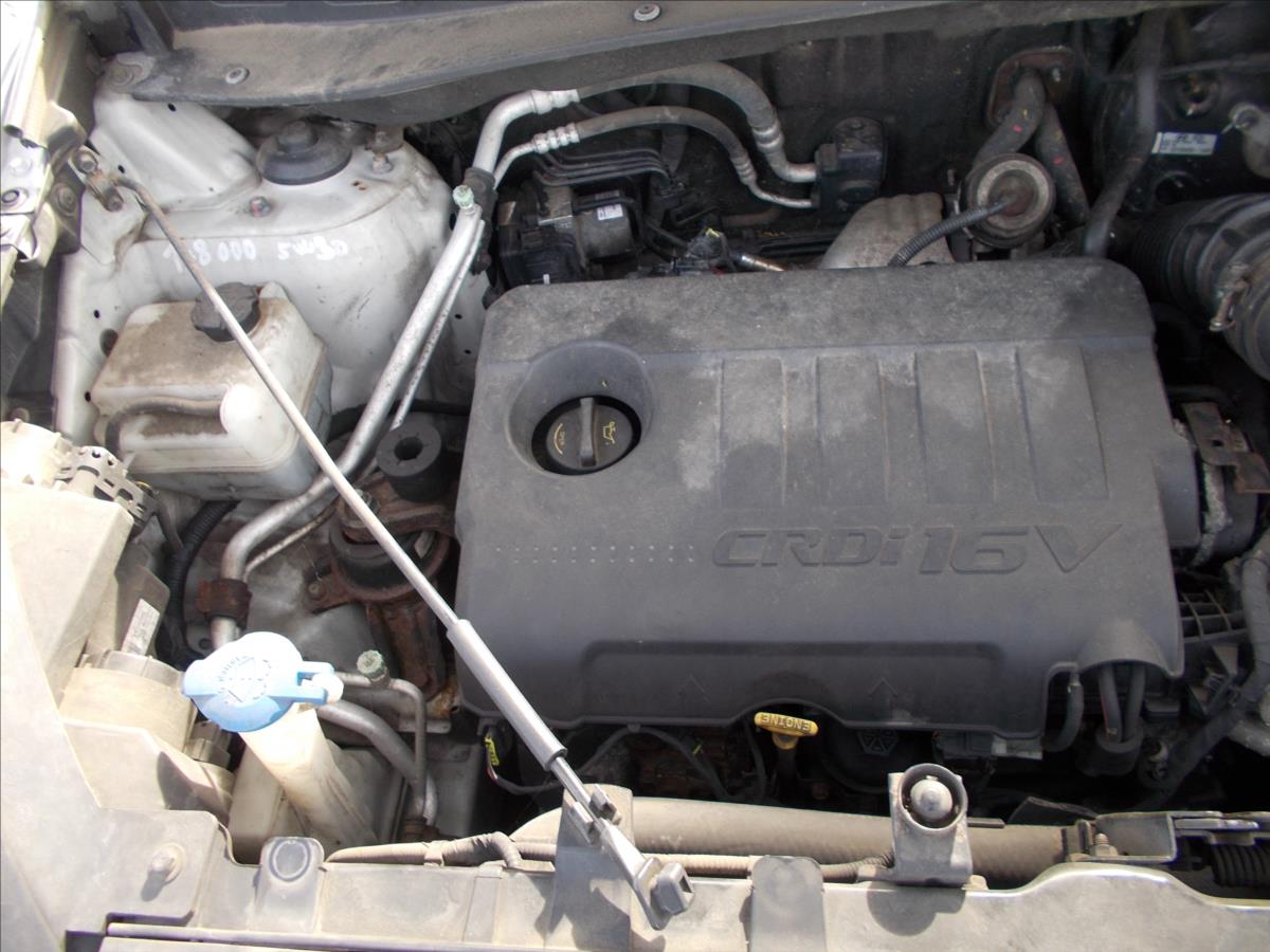 Kia Sportage 1,7 CRDi ČR DIGIKLIMA TZ - foto 29