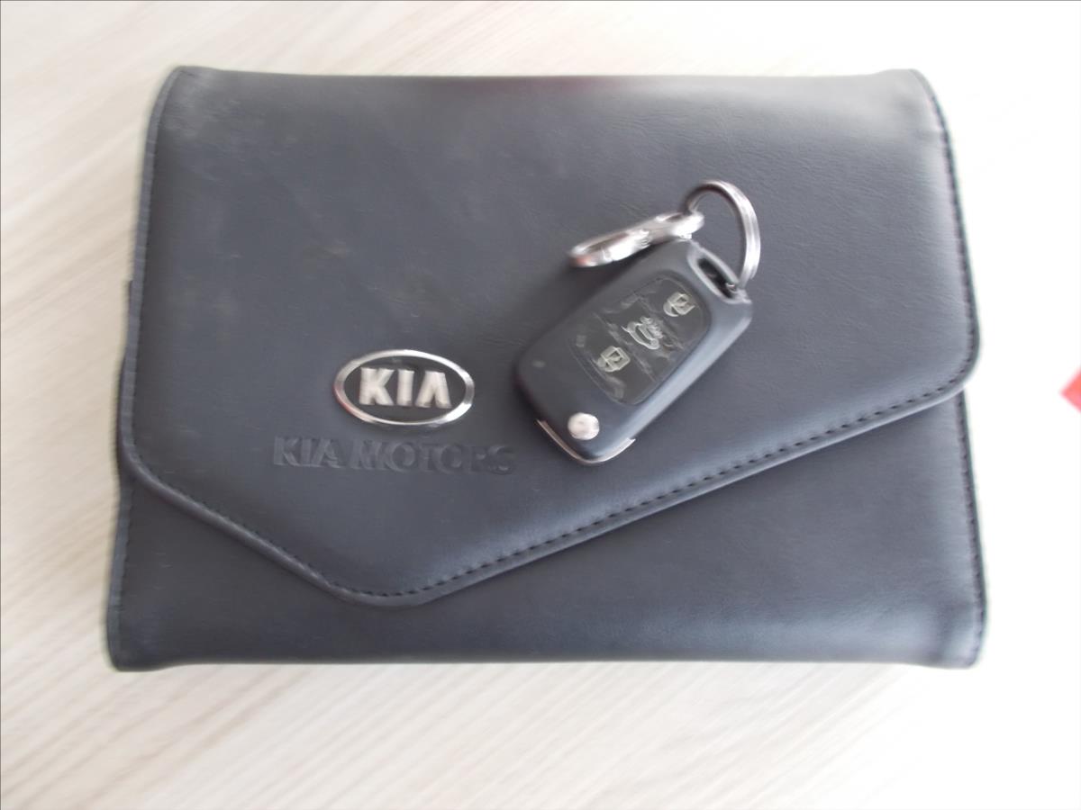 Kia Sportage 1,7 CRDi ČR DIGIKLIMA TZ - foto 31