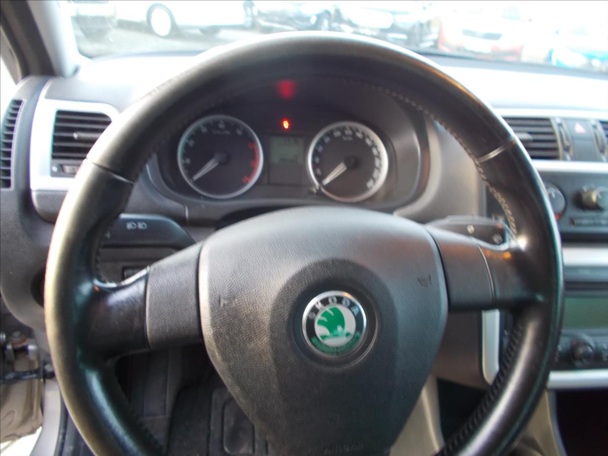 Škoda Fabia 1,2 HTP ČR KLIMA OK  II - foto 24