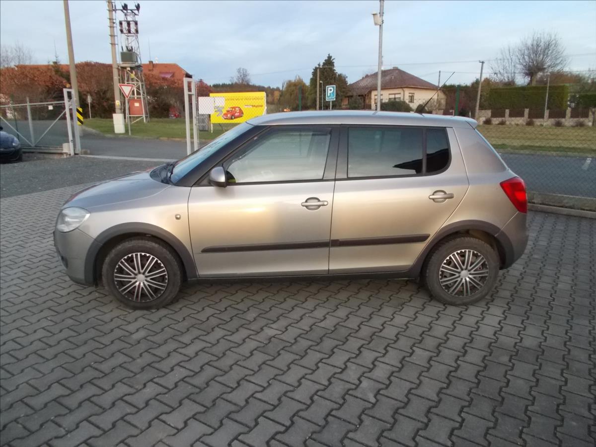 Škoda Fabia 1,2 HTP ČR KLIMA OK  II - foto 4