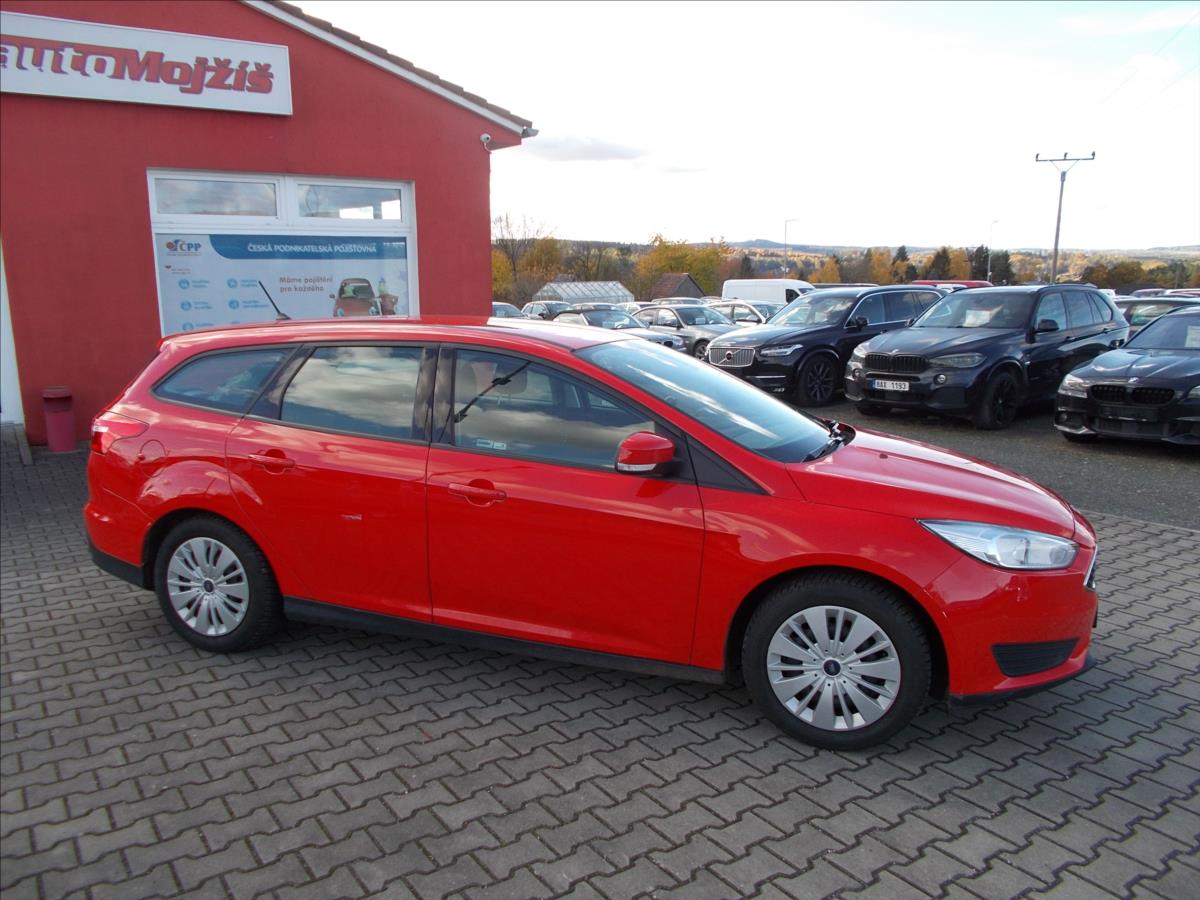 Ford Focus 1,0 EB ČR 2.majitel od R.2020 TZ KLIMA - foto 8