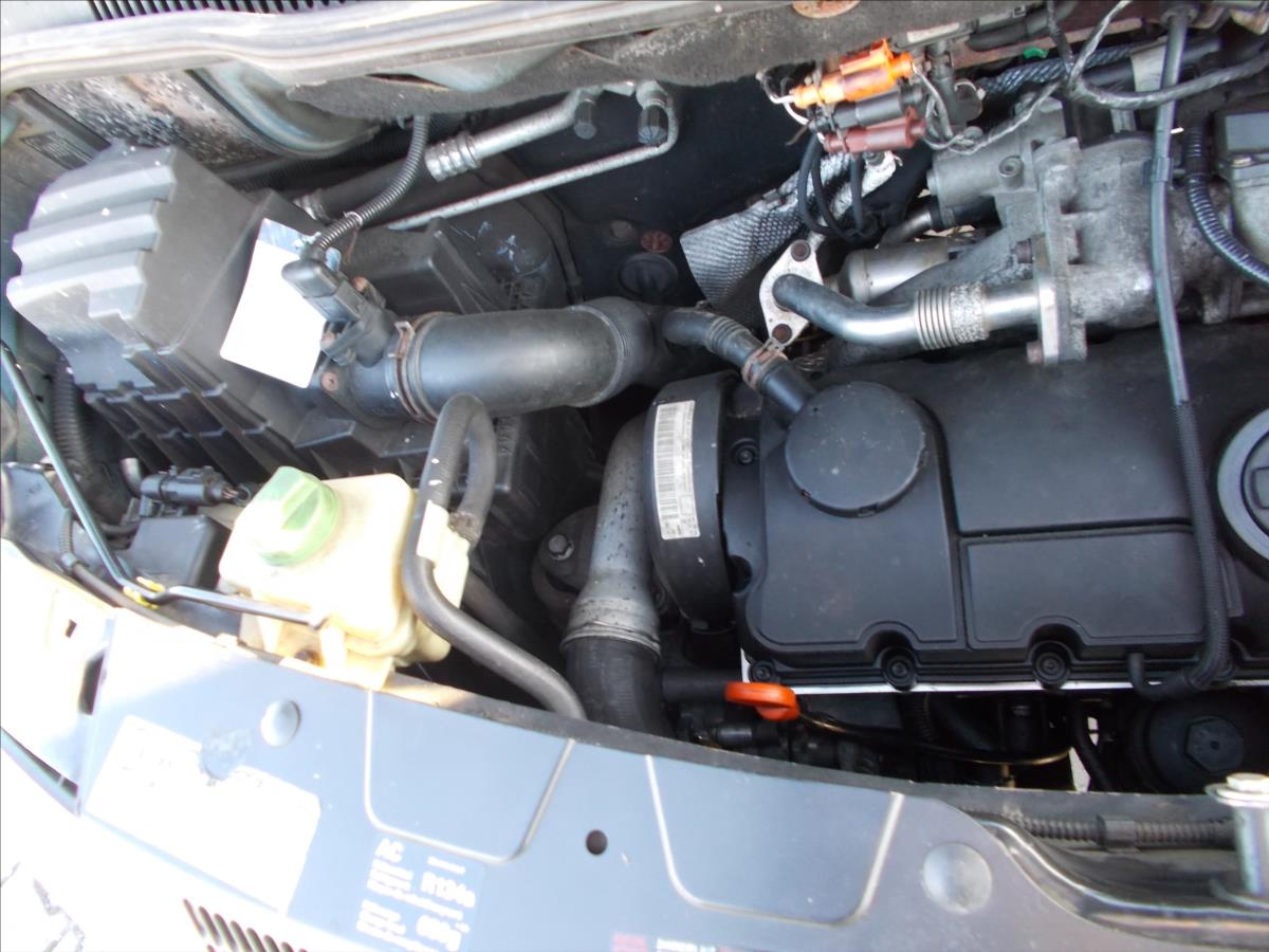 Volkswagen Transporter 1,9 TDI 9 MÍST WEBASTO KLIMA OK TZ NOVÁ STK  T5 - foto 32