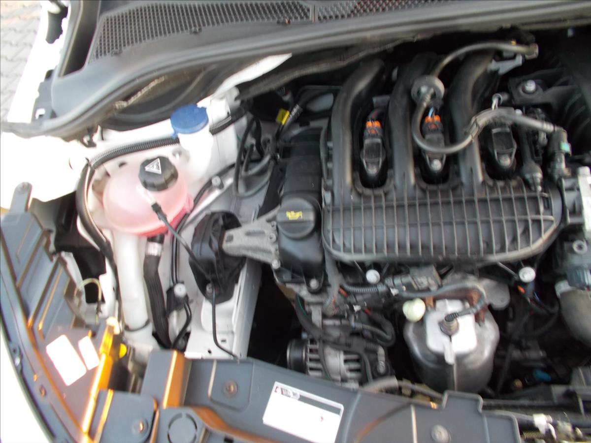 Citroën C3 1,2 PT 36146 KM DIGIKLIMA NOVÁ STK - foto 26