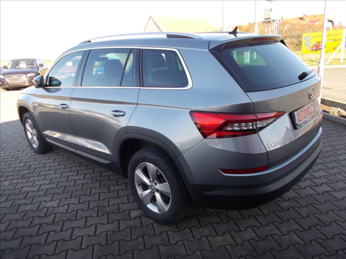Škoda Kodiaq 2,0 TDI ČR 110 kW MANUÁL 4x4 LED NAVIGACE - foto 12